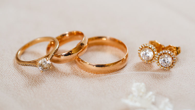Wedding jewelry set in 14k rose gold