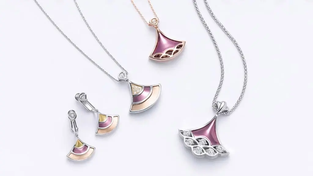 What is purple gold? Purple gold jewelry collection on lavender background